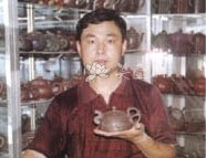 紫砂壶艺师图片:潘国新