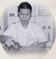 紫砂壶艺师图片:王晓斌