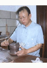 紫砂壶艺师图片：潘持平 