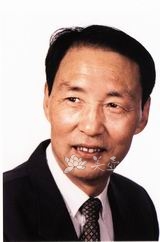 紫砂壶艺师图片:储立之