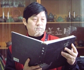 紫砂壶艺师图片:谈曙君