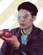紫砂壶艺师图片：周惠初 