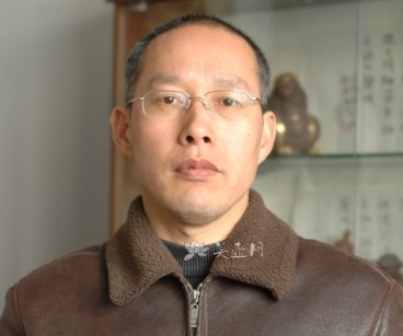 紫砂壶艺师图片：王健 