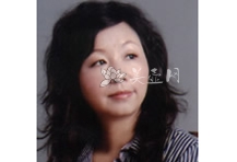 紫砂壶艺师图片:刘红仙