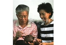 紫砂壶艺师图片:高俭