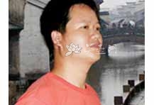紫砂壶艺师图片:冯建平