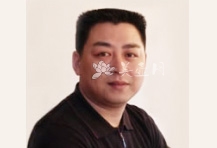紫砂壶艺师图片：沈俊 