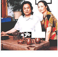 紫砂壶艺师图片:费寅媛