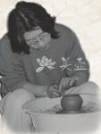 紫砂壶艺师图片:管唯皓