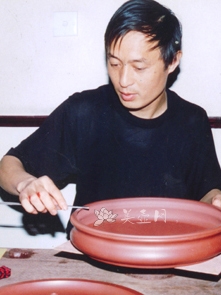 紫砂壶艺师图片：沈文军 
