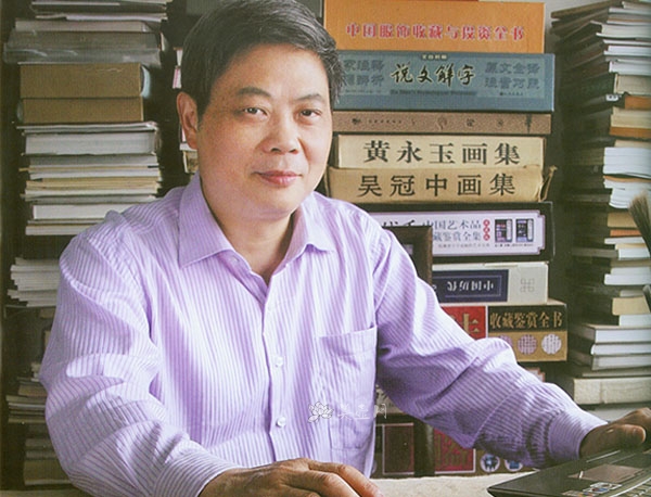 紫砂壶艺师图片：曹亚麟 