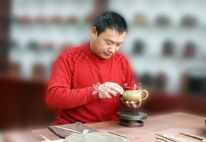 紫砂壶艺师图片：蔡志卫 